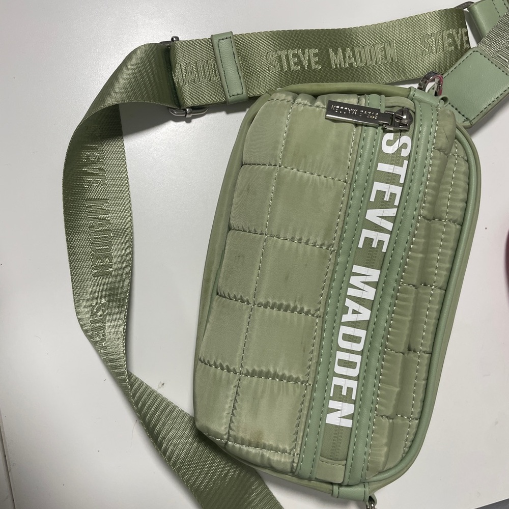 Steve Madden Green Belt Bag with Adjustable Straps